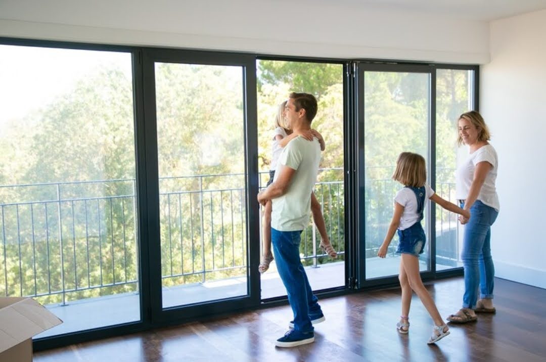 Sliding Doors